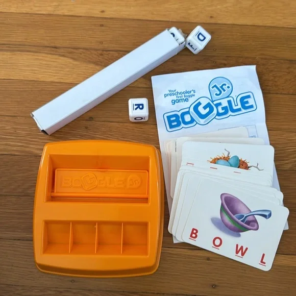Boggle Junior game EUC - Picture 3 of 3